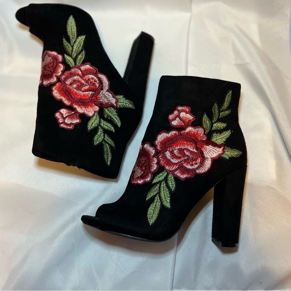 Embroidered Rose Booties